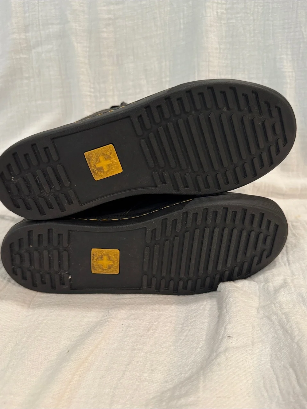 Dr. Martens sleek black